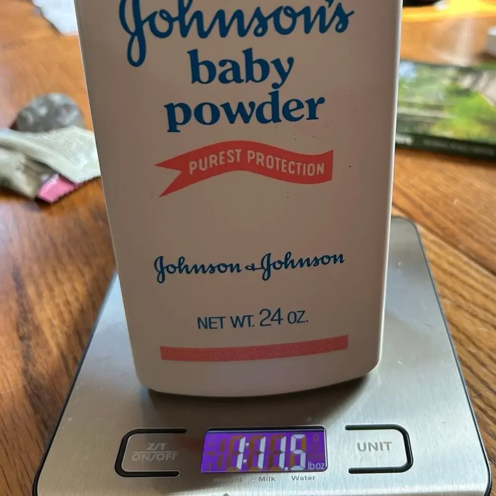 Vintage 80s Johnsons Baby Powder 24 oz Talc Prop Twist Lid Made in USA Read